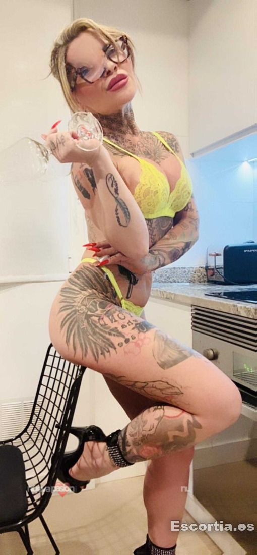 Anastasia escort barajas