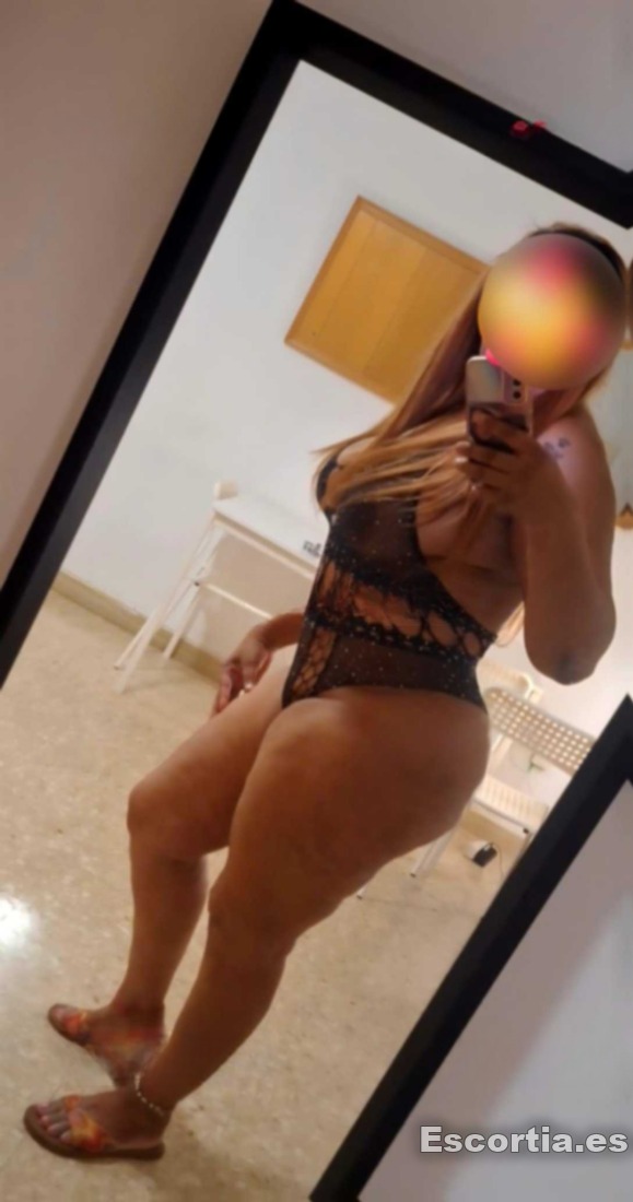 Raquel escort Arrecife
