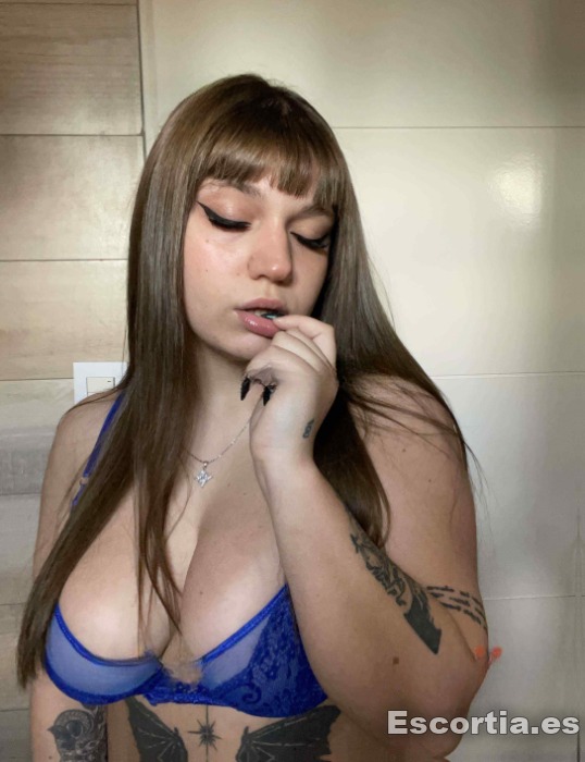 Emily escort Reus