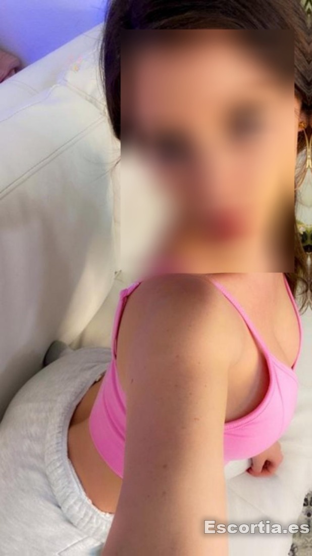 Puta 27 photo 3