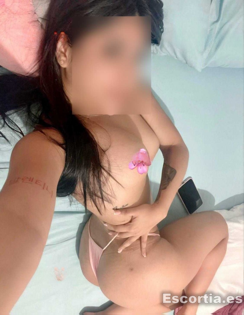 Escort colombiana 21 photo 9