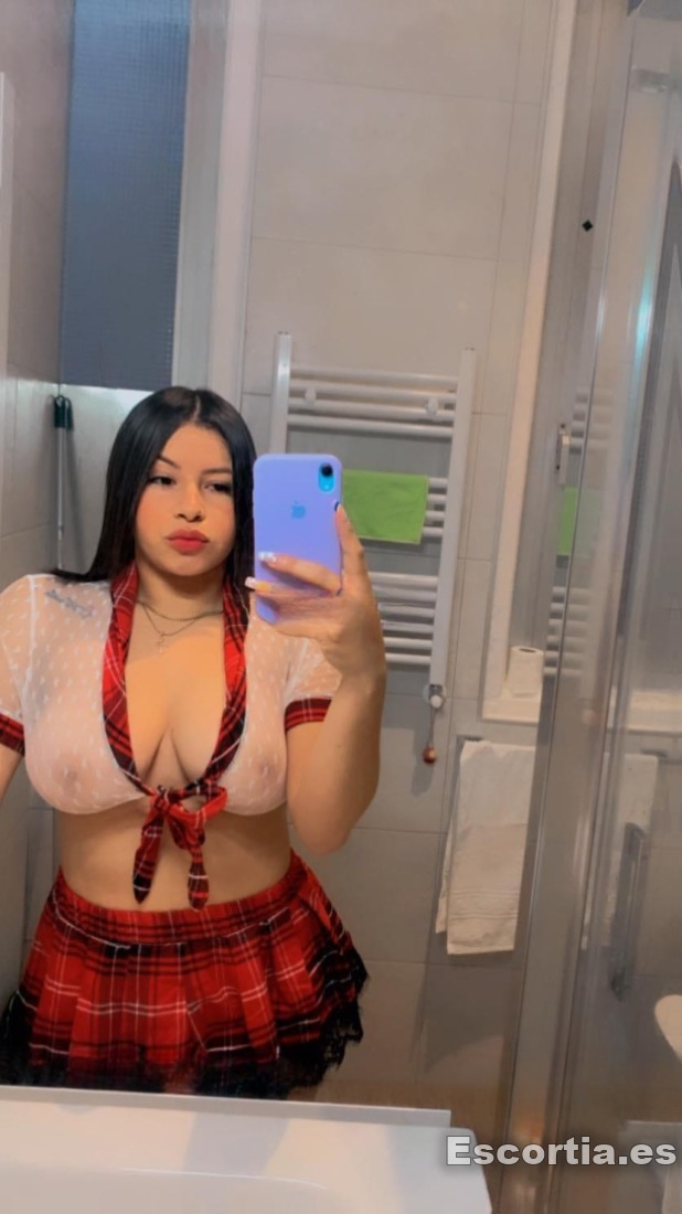 Thalia escort Getafe