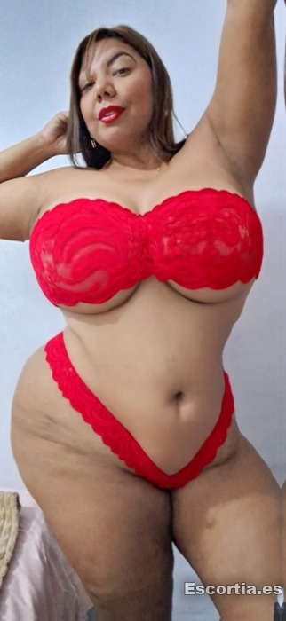 Señorita latina 30 escort Rubí
