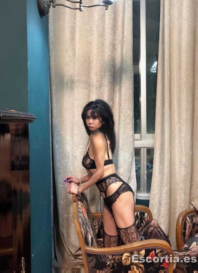 Señorita 28 photo 2