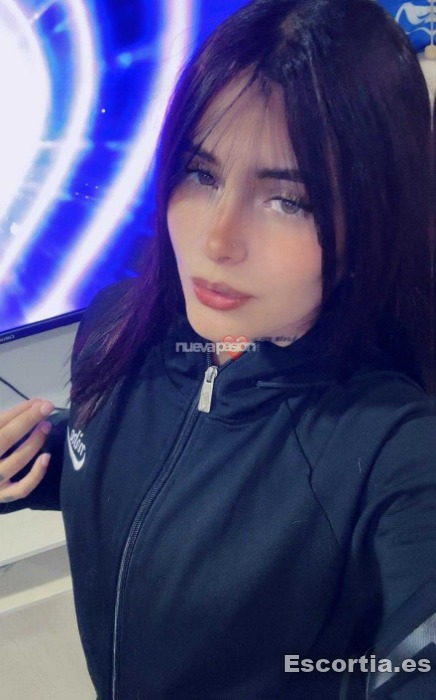 Anna photo 3
