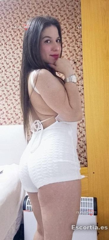 Señorita 32 escort Albacete