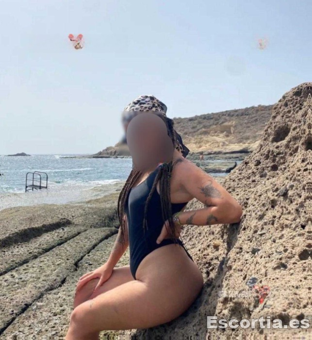 Señorita 28 photo 2