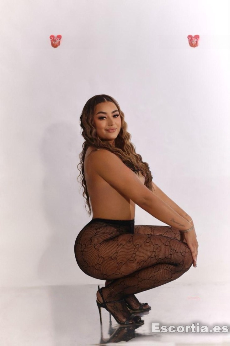 Dana photo 2
