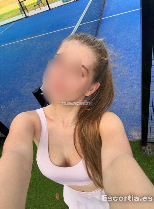 Escorte Disponible photo 3