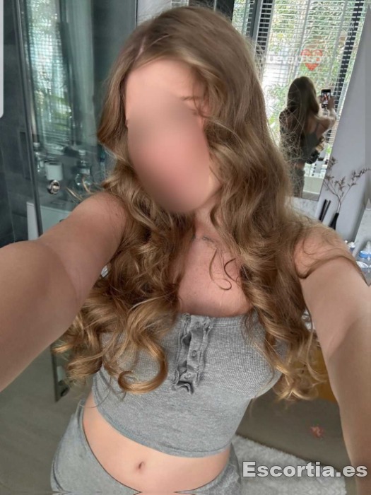Escorte Disponible photo 6