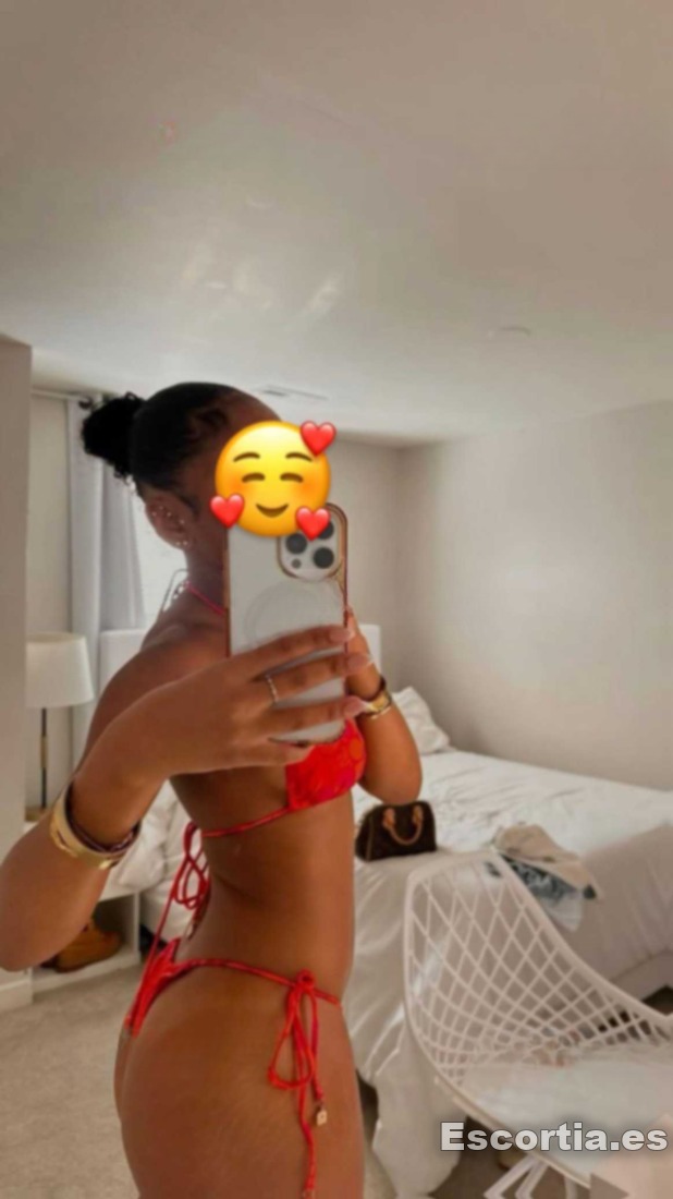 Isabella photo 3