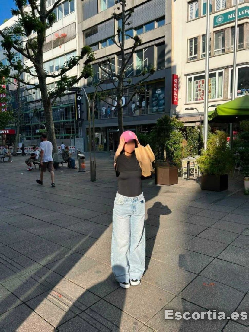 Señorita 19 photo 7