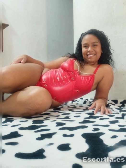 Escort latina 25 photo 6