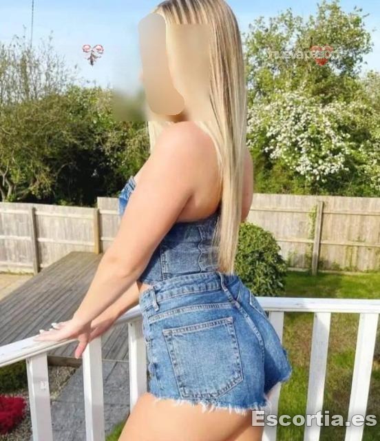 Daniela photo 2