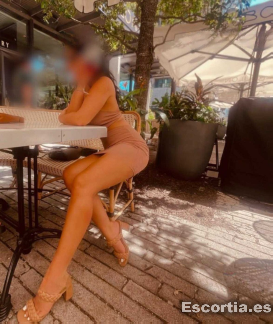 Renata photo 3