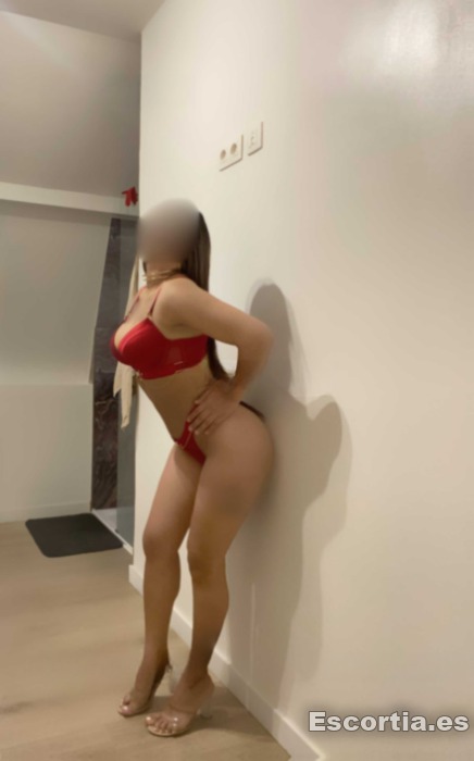 Emma photo 4