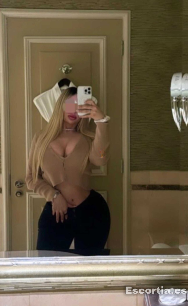 Señorita 26 escort Alzira