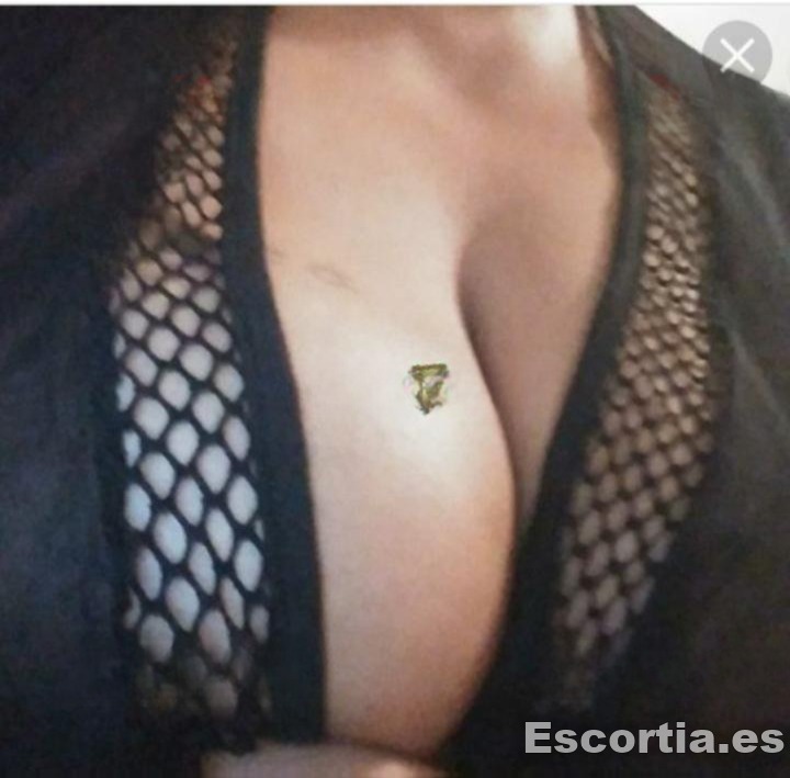 Señorita 36 escort Fuengirola