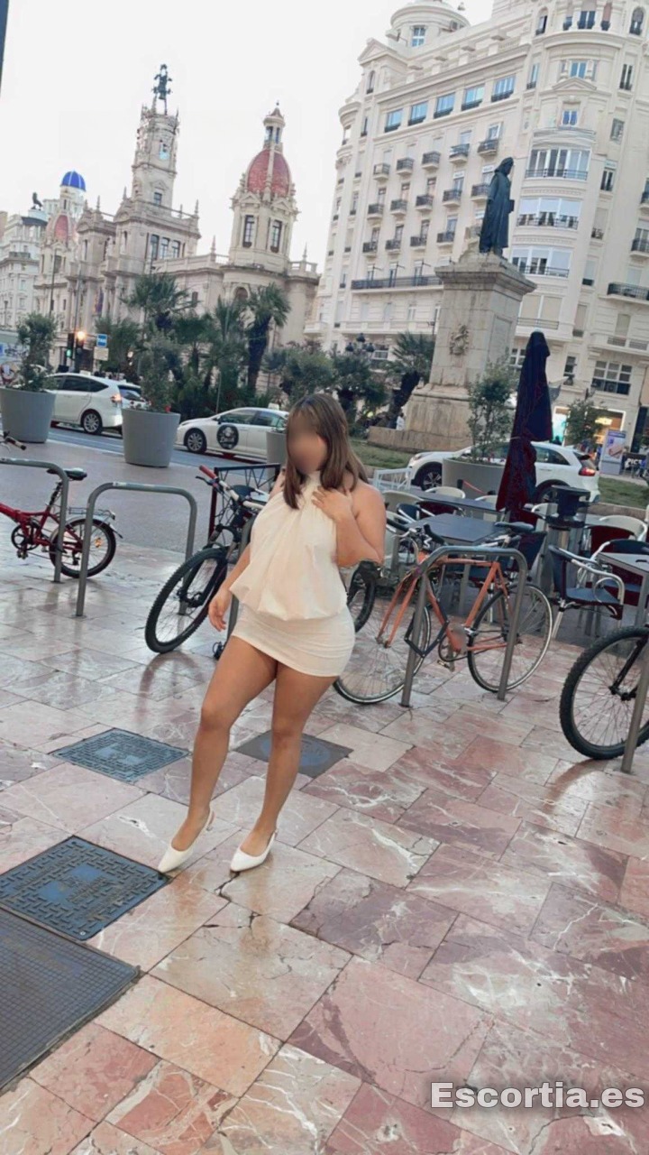 Madison photo 3
