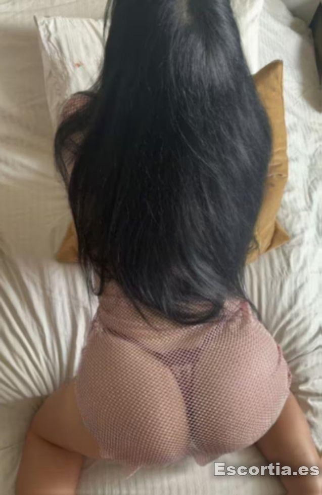 Escort latina 25 photo 7