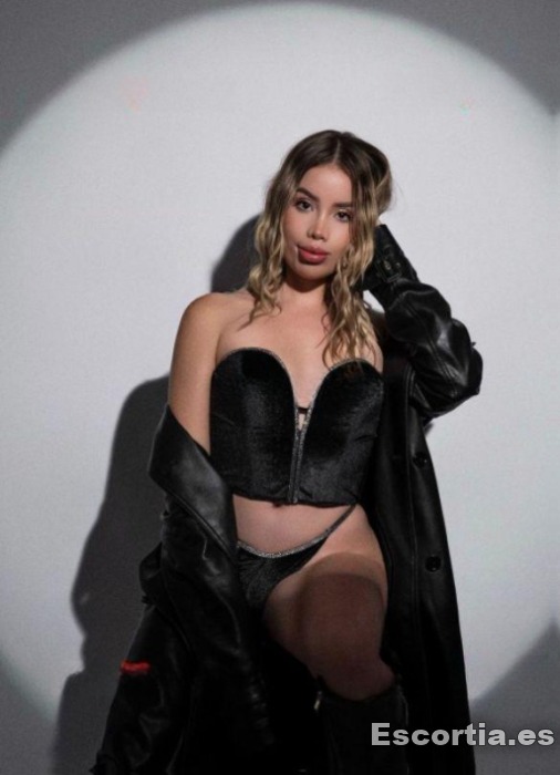 Señorita 20 escort León