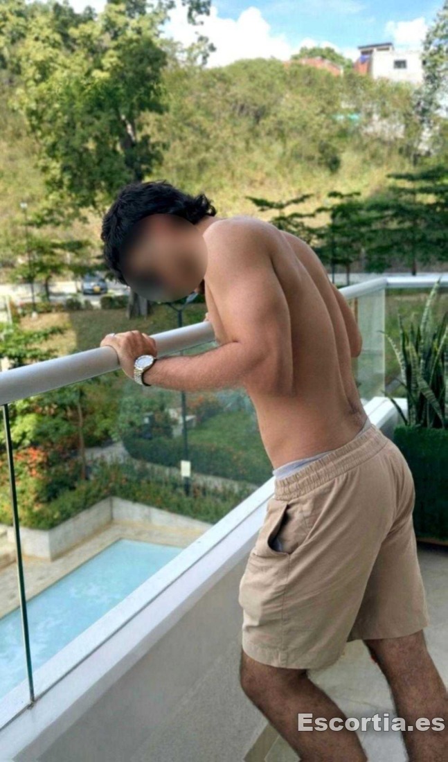 Andres photo 10