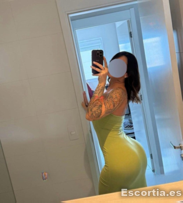 Mía photo 10