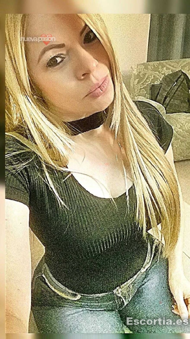 Gabriela photo 3