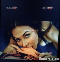 Samanta photo 8