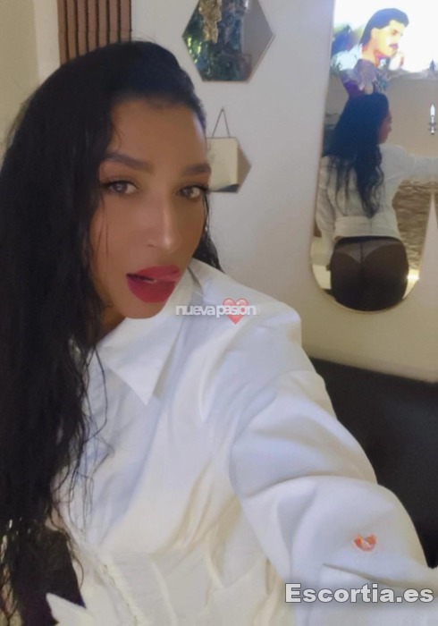 Angie photo 5