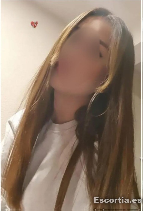 Manuela photo 6