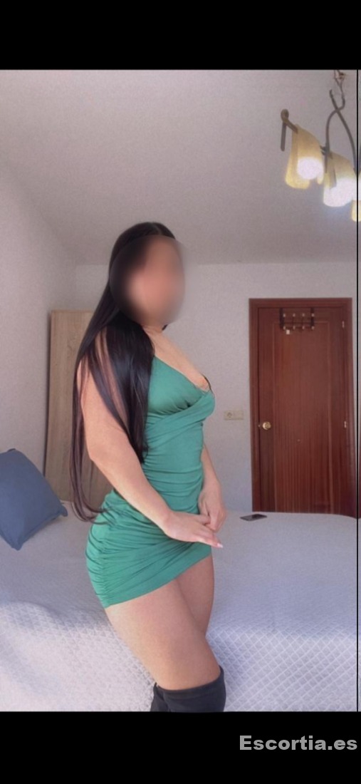 Puta latina 24 escort A Coruña