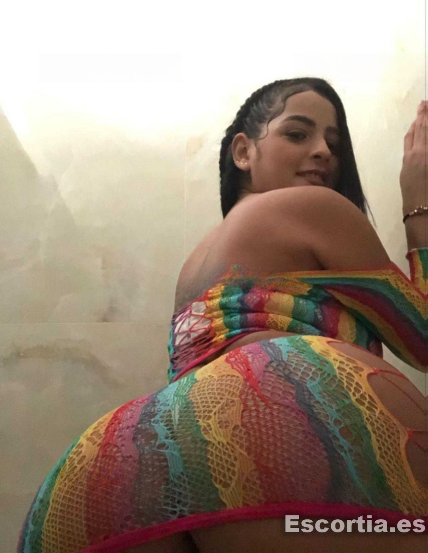 Señorita colombiana 22 escort maspalomas