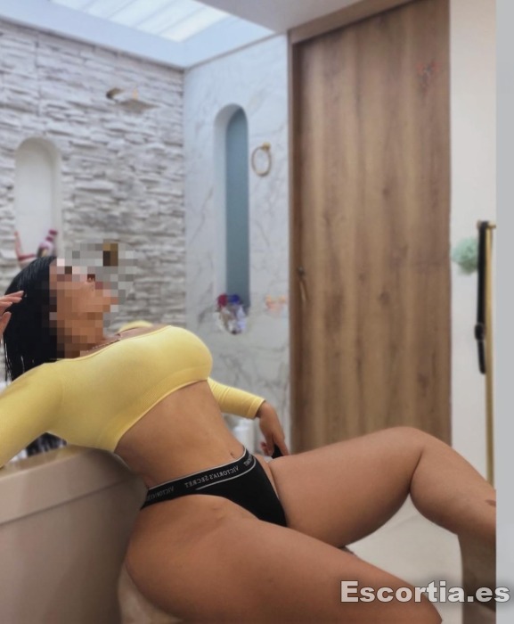 Señorita 27 photo 6