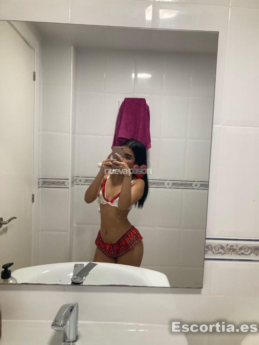 Valentina photo 4