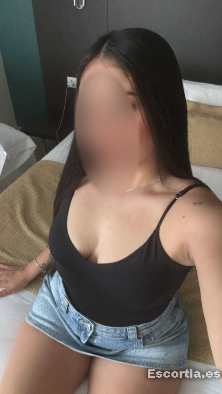 Señorita 21 photo 3