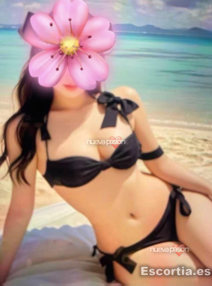 Lucy photo 9