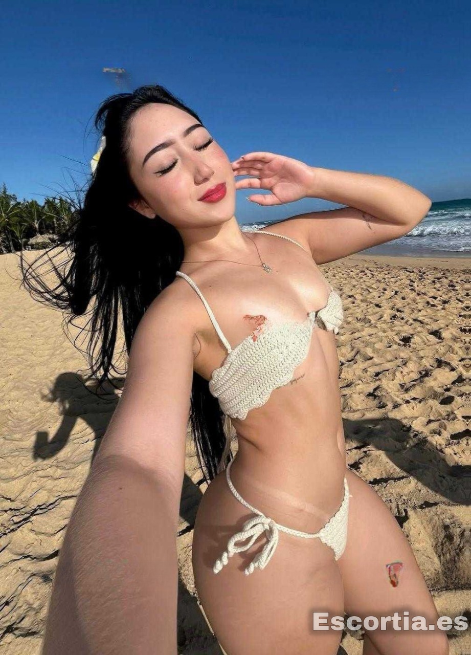 Señorita latina 22 escort Estepona