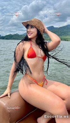 Señorita latina 22 photo 2