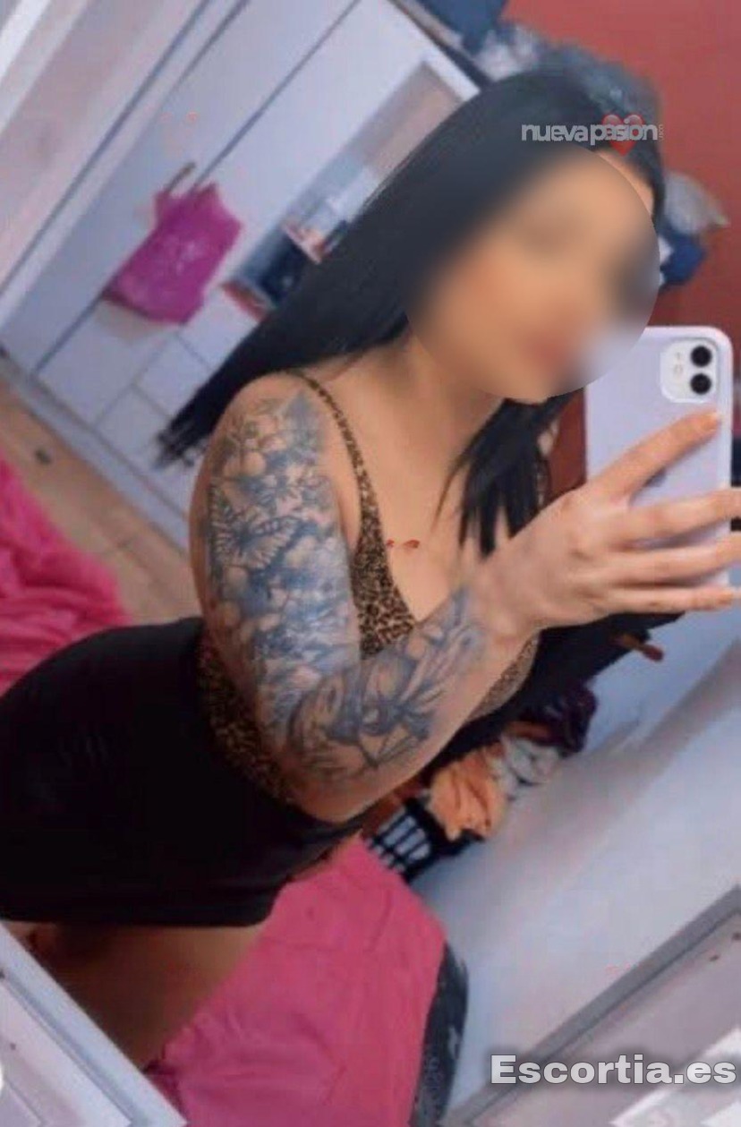 Claudia escort Orihuela