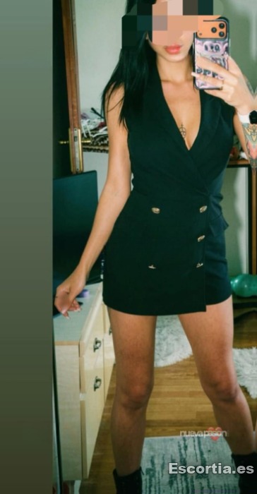 Emy photo 9