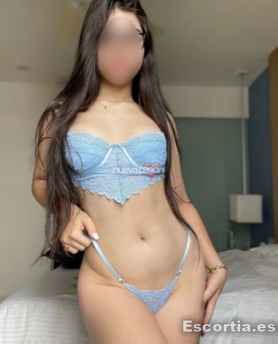 Mia photo 2
