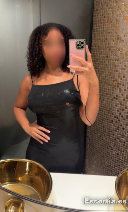 Alejandra photo 2