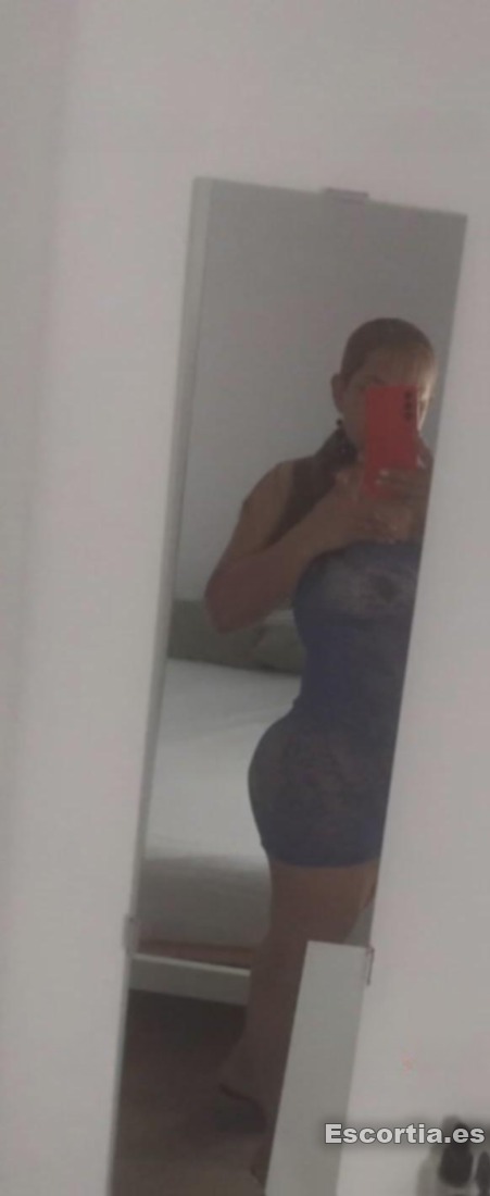 Sara photo 7
