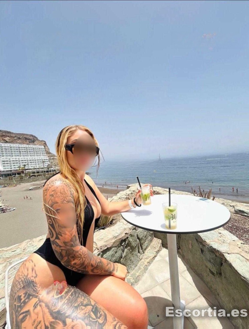Elena escort Madrid