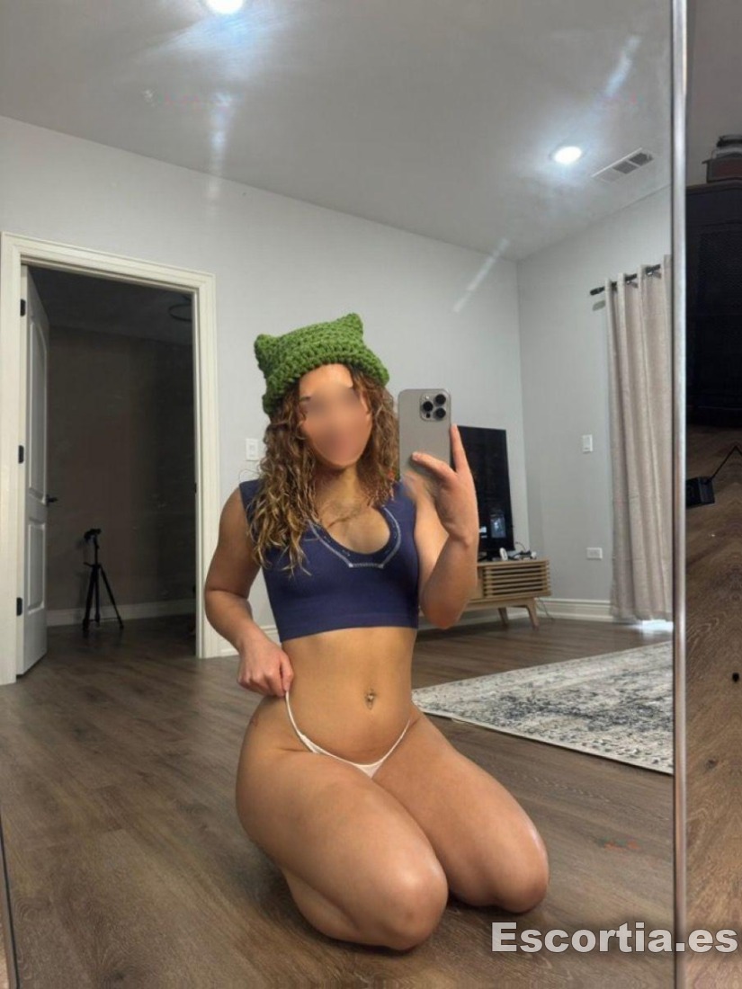 Linajoyse escort Madrid