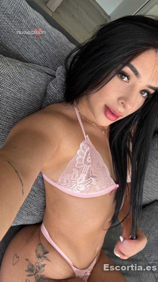 Alanna photo 3