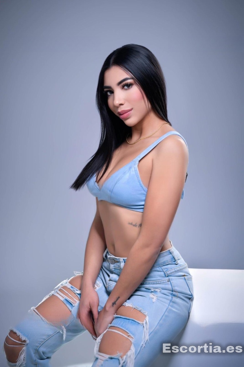 Sara photo 8