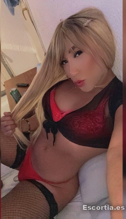 Mónica photo 9