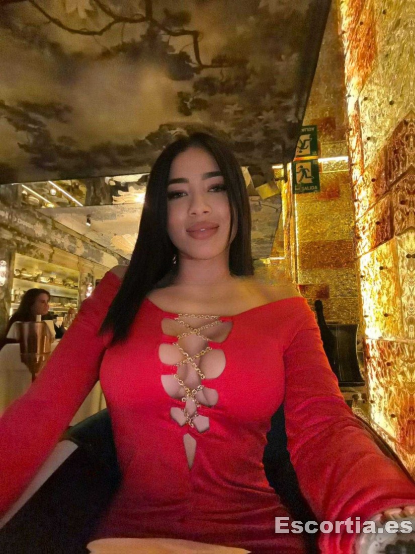 Mía photo 8